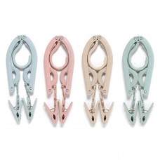 JINSHUNFA Clothes Hangers Folding Portable Plastic Travel Camping Clothes Hanger with Anti-slip Grooves 4PCS(Blue Green Pink Beige)